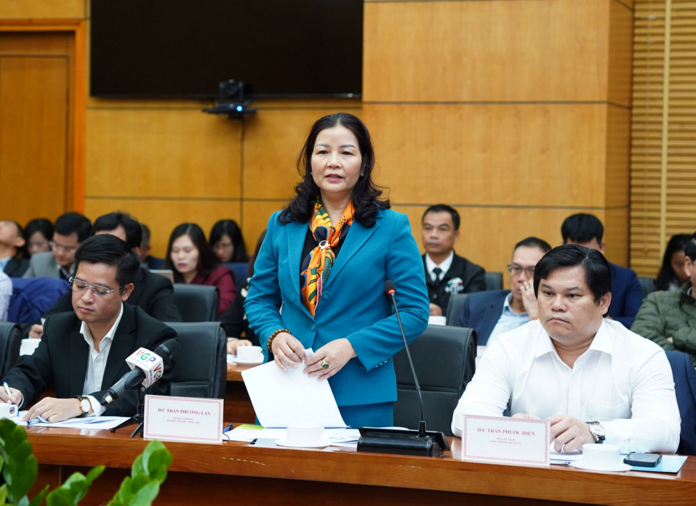 bình ổn thị trường