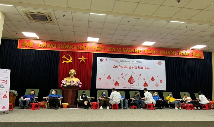 Công ty Nhiệt điện Mông Dương tham gia hiến máu