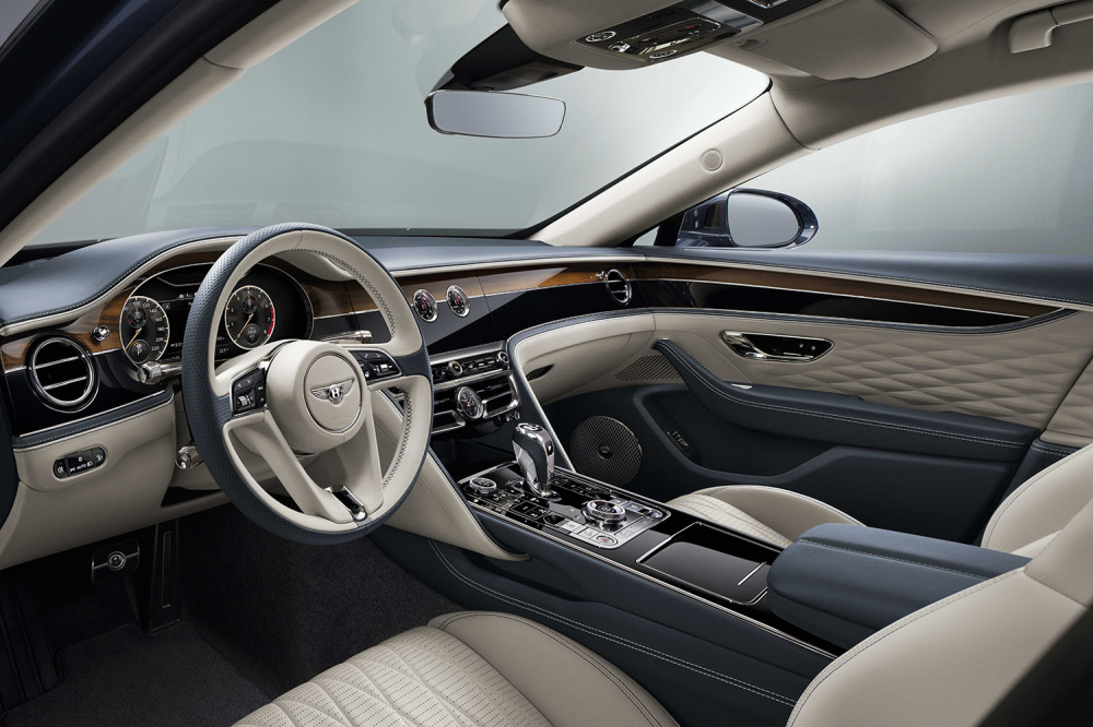 flying-spur-interior