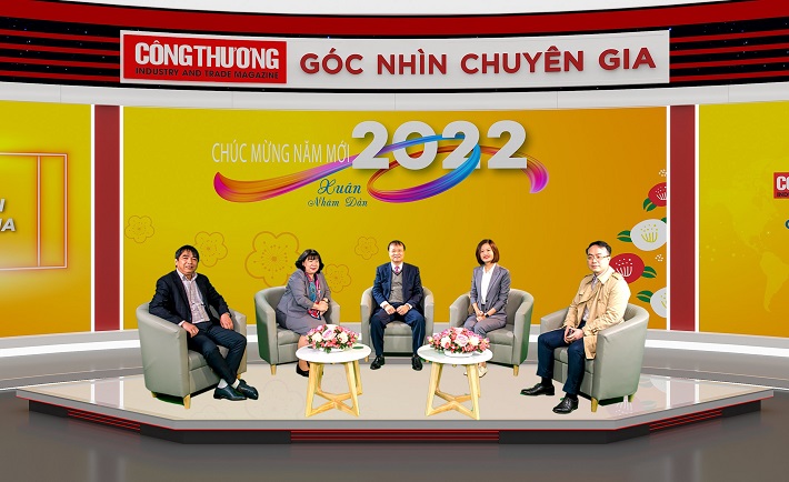 Lãnh đạo Bộ trường quay 2