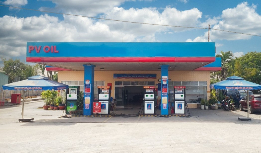 CHXD số 58 Petromekong mở cửa bình thường, bán đầy đủ các mặt hàng