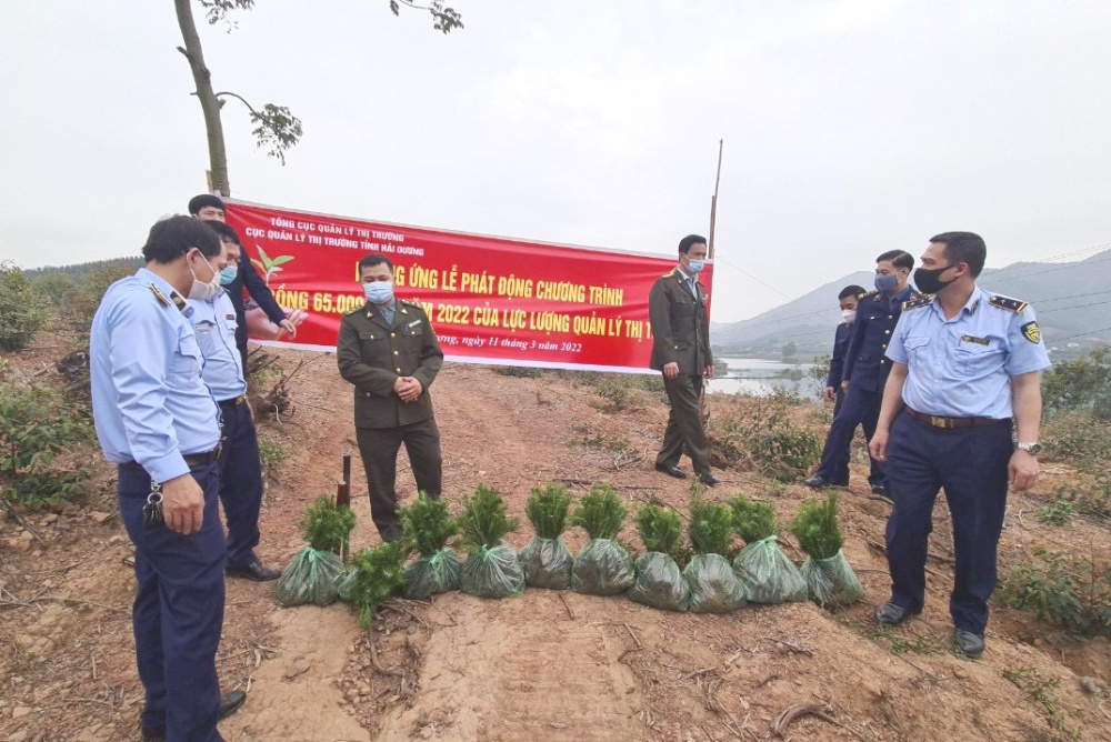 Trồng 1.000 cây xanh tại Chí Linh