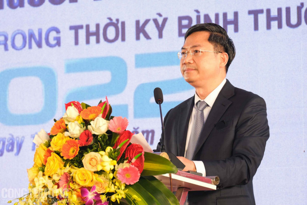 Phó Chủ tịch UBND Thành phố Hà Nội Hà Minh Hải phát biểu công bố kế hoạch hoạt đông hưởng ứng Ngày Quyền Người M.Cwin800.com thể thao, casino live, bắn cá và slot nổ hũ Việt Nam của Thủ đô