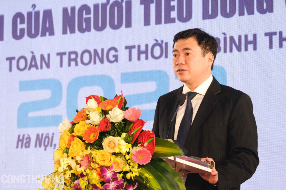 Thứ trưởng Cwin63 sân chơi đỉnh cao Nguyễn Sinh Nhật Tân phát biểu khai mạc buổi Lễ