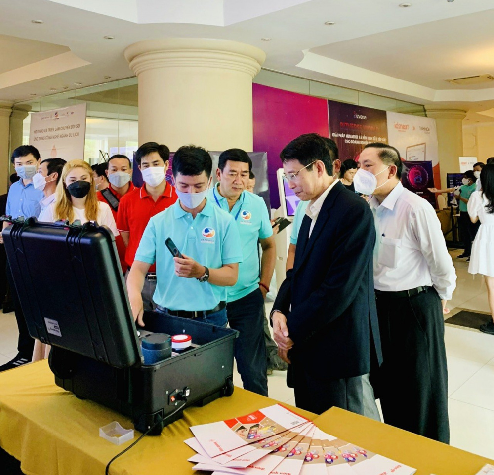 Điện Quang đồng hành cùng du lịch Việt 