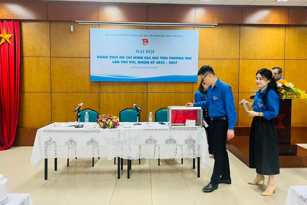 Công tác bầu cử diễn ra nghiêm túc tại Đại hội