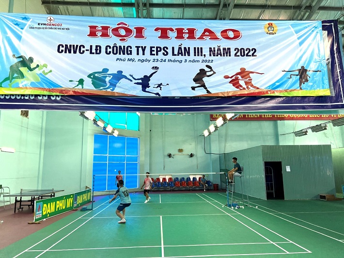 Vận động viên thi đấu môn cầu lông