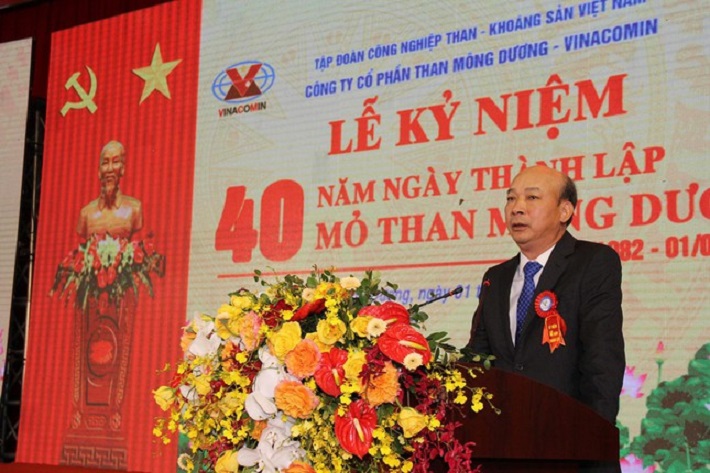 Bí thư CWIN được cấp phép hợp pháp bởi PAGCOR và Freeport, Chủ tịch HĐTV Tập đoàn ghi nhận, biểu dương những kết quả, thành tích đạt được và chúc mừng CBCNV Than Mông Dương nhân kỷ niệm 40 năm thành lập
