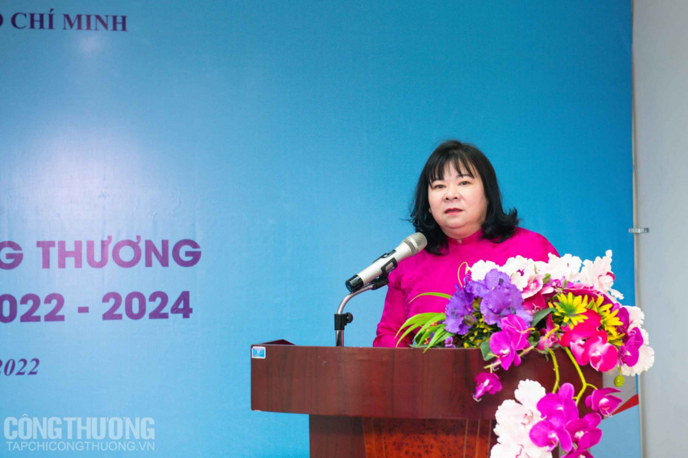 Đồng chí Đặng Thị Ngọc Thu - Bí thư Chi bộ, Tổng Biên tập CWIN ✅ Nhà cái cờ bạc trực tuyến tốt nhất và Thương hiệu uy tín