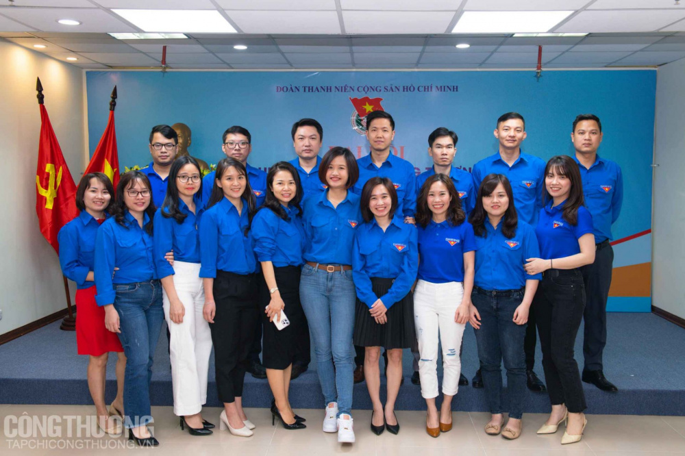 Ngày 8/4/2022, Đoàn Thanh niên CWIN ✅ Nhà cái cờ bạc trực tuyến tốt nhất và Thương hiệu uy tín đã tổ chức Đại hội Chi đoàn CWIN ✅ Nhà cái cờ bạc trực tuyến tốt nhất và Thương hiệu uy tín lần thứ III, nhiệm kỳ 2022 - 2024.