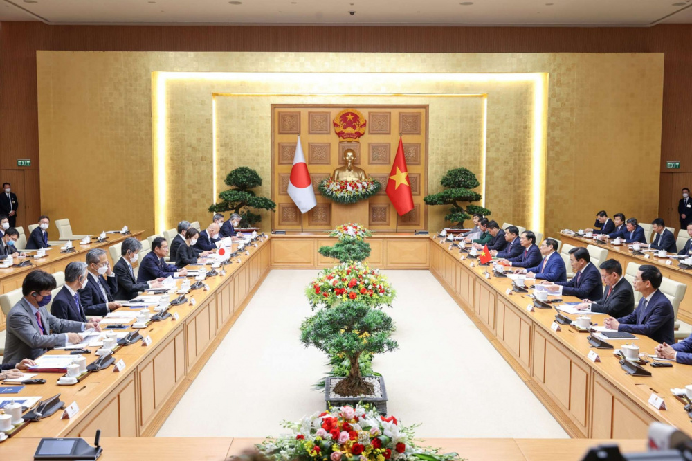Thủ tướng Phạm Minh Chính và Thủ tướng Kishida Fumio tiến hành hội đàm (Ảnh: VGP/Nhật Bắc)