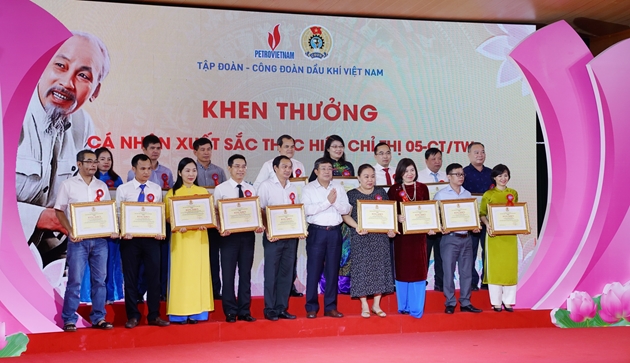 khen thuong