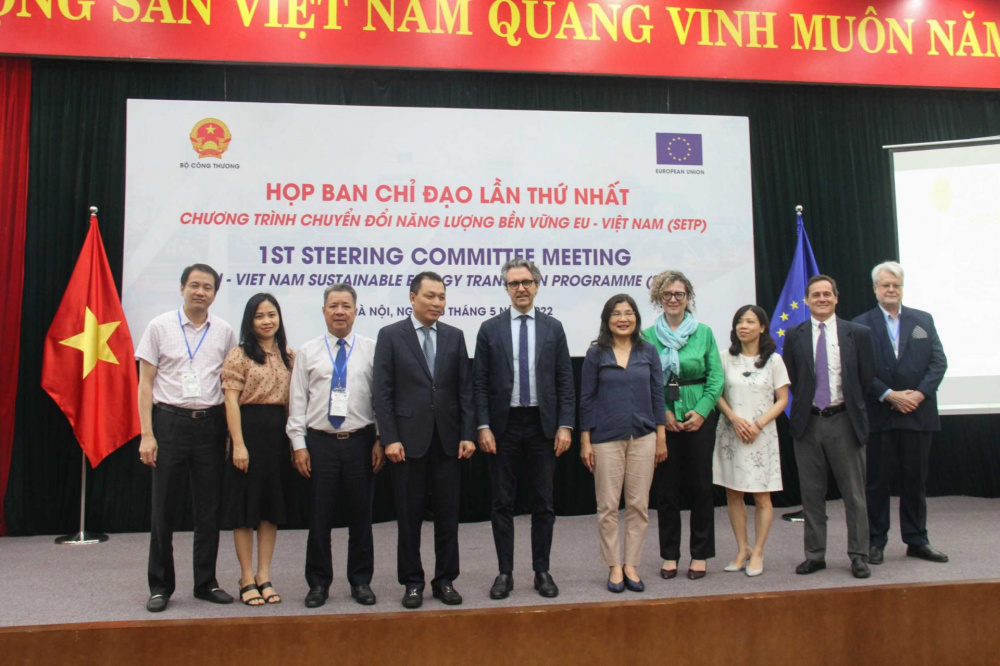 Phiên họp lần thứ nhất và Lễ ra mắt Ban chỉ đạo "Chương trình chuyển đổi năng lượng bền vững Việt Nam - EU" (SETP) với sự tham dự của Đại sứ Liên minh châu Âu Giorgio Aliberti và Thứ trưởng Cwin63 sân chơi đỉnh cao Đặng Hoàng An 