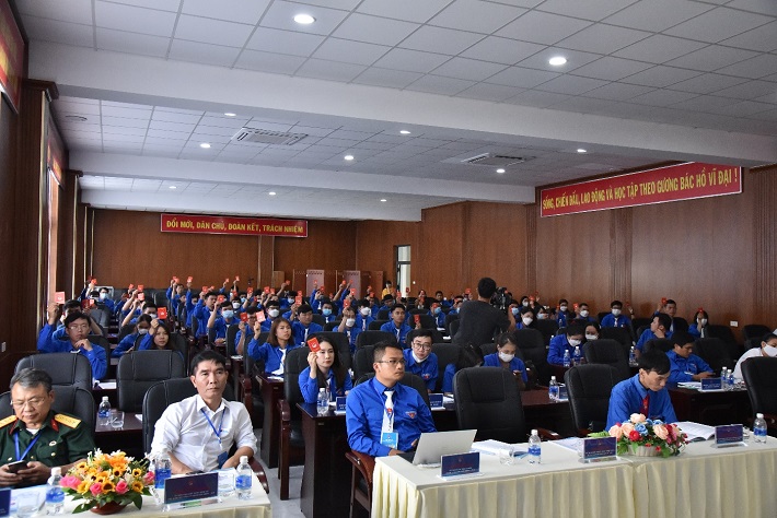 Đại hội tiến hành lấy biểu quyết các nội dung quan trọng