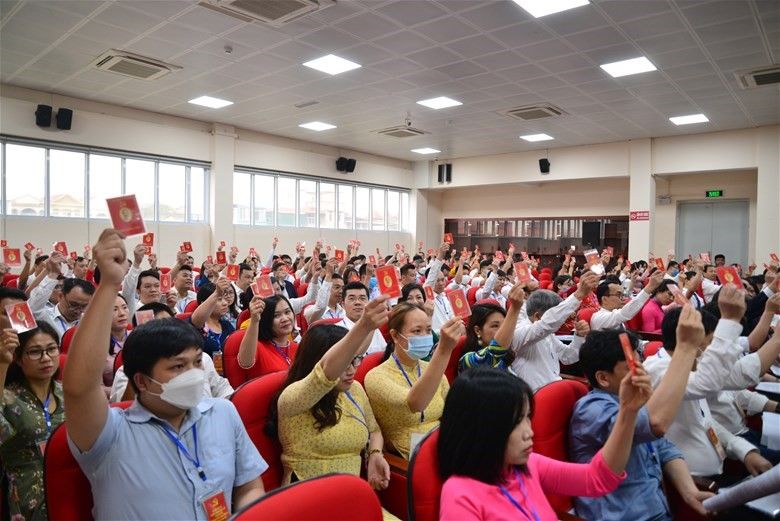 Đại hội Đại biểu Đảng bộ Trường Đại học Điện lực lần thứ XXIV, nhiệm kỳ 2020 – 2025 với tinh thần “Đoàn kết – Năng động – Sáng tạo” đã thành công tốt đẹp.