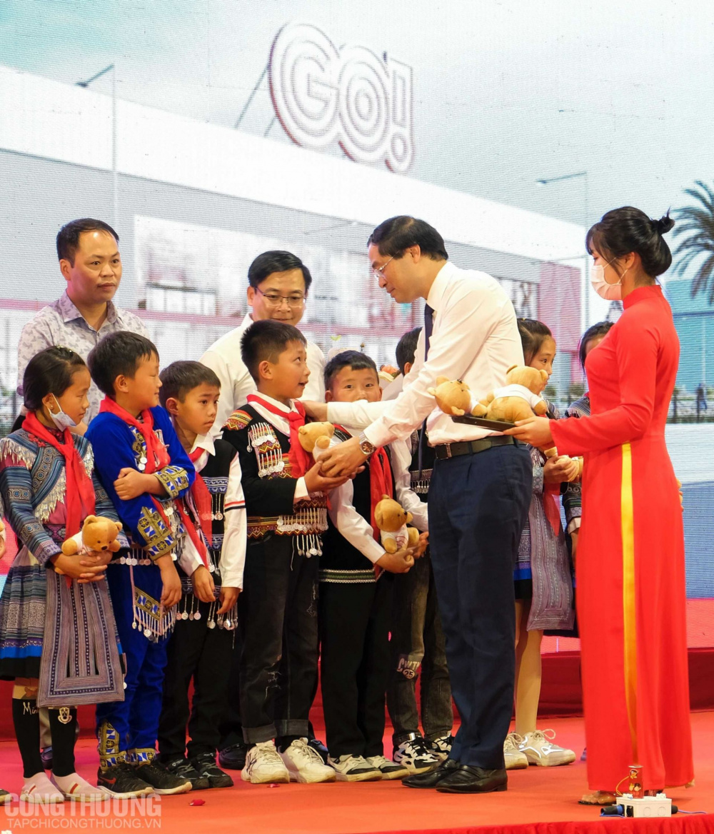 Lễ khai trương trung tâm thương mại - đại siêu thị GO! Lào Cai