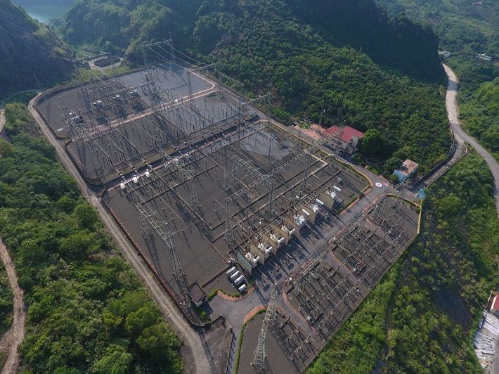 TBA 500kV Hòa Bình nhìn từ trên cao