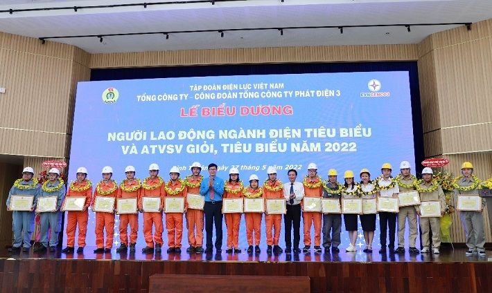 20 an toàn Tải về ứng dụng CWIN05 ngay hôm nay viên giỏi của EVNGENCO3 được biểu dương, khen thưởng