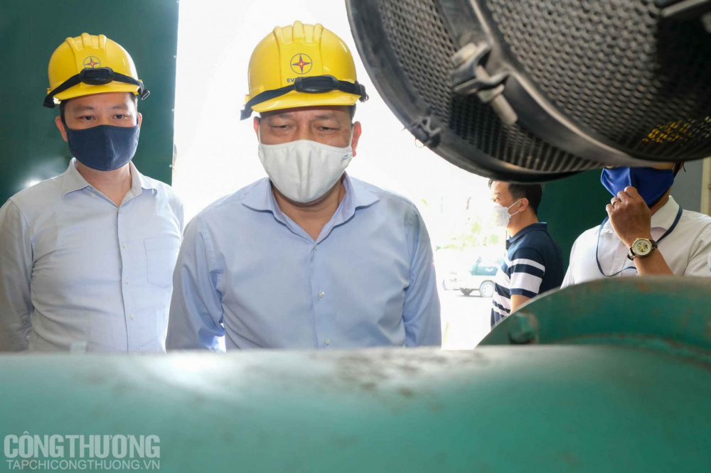 Thứ trưởng Cwin63 sân chơi đỉnh cao Đặng Hoàng An kiểm tra và làm việc về phương án cung cấp điện tại các địa điểm tổ chức thi đấu Sea Games 31 trên địa bàn Thành phố Hà Nội