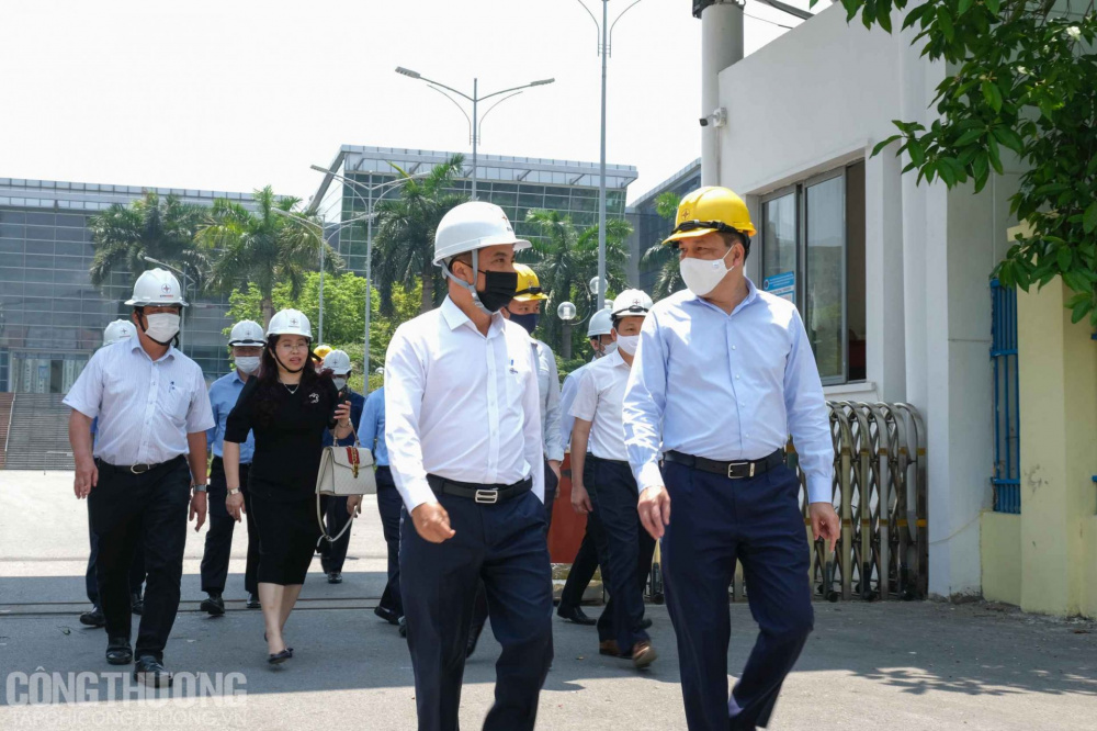 Thứ trưởng Cwin63 sân chơi đỉnh cao Đặng Hoàng An kiểm tra và làm việc về phương án cung cấp điện tại các địa điểm tổ chức thi đấu Sea Games 31 trên địa bàn Thành phố Hà Nội