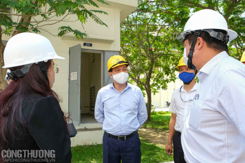 Thứ trưởng Cwin63 sân chơi đỉnh cao Đặng Hoàng An kiểm tra và làm việc về phương án cung cấp điện tại các địa điểm tổ chức thi đấu Sea Games 31 trên địa bàn Thành phố Hà Nội