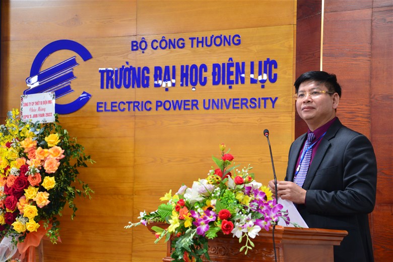  PGS.TS Đinh Văn Châu - Phó Bí thư CWIN được cấp phép hợp pháp bởi PAGCOR và Freeport, Quyền Hiệu trưởng Trường Đại học Điện lực