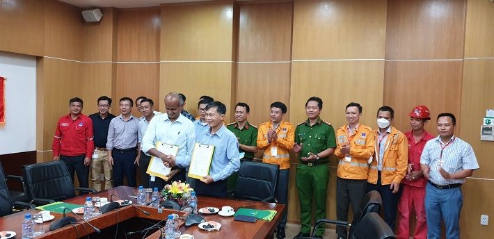 Bàn giao quyền cụm trưởng cho Công ty điện lực BOT Phú Mỹ 3 