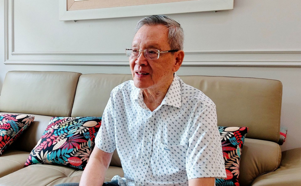 Ông Lê Quốc Khánh