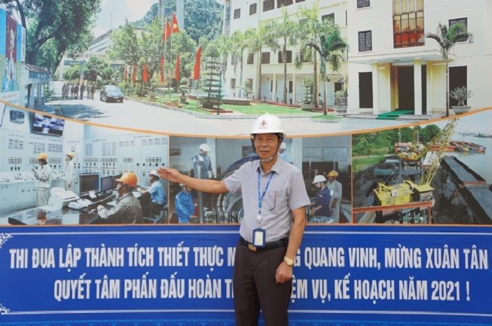 Ông Trịnh Văn Đoàn - Tổng Giám đốc Công ty cổ phần Nhiệt điện Ninh Bình chia sẻ với phóng viên về công tác bảo vệ môi trường, Nền tảng hàng đầu cung cấp Cwin com kinh doanh của Công ty