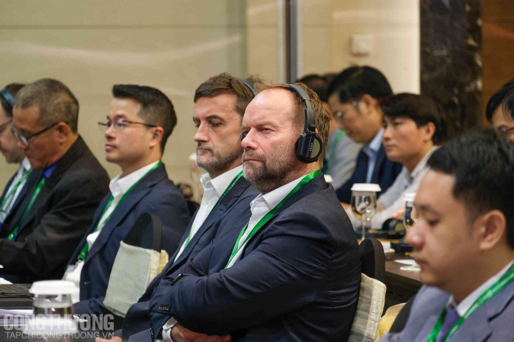 Hội thảo “Lộ trình hiện thực hóa điện gió ngoài khơi tại Việt Nam: Hướng đến mục tiêu của Quy hoạch điện VIII và Cam kết Net Zero”