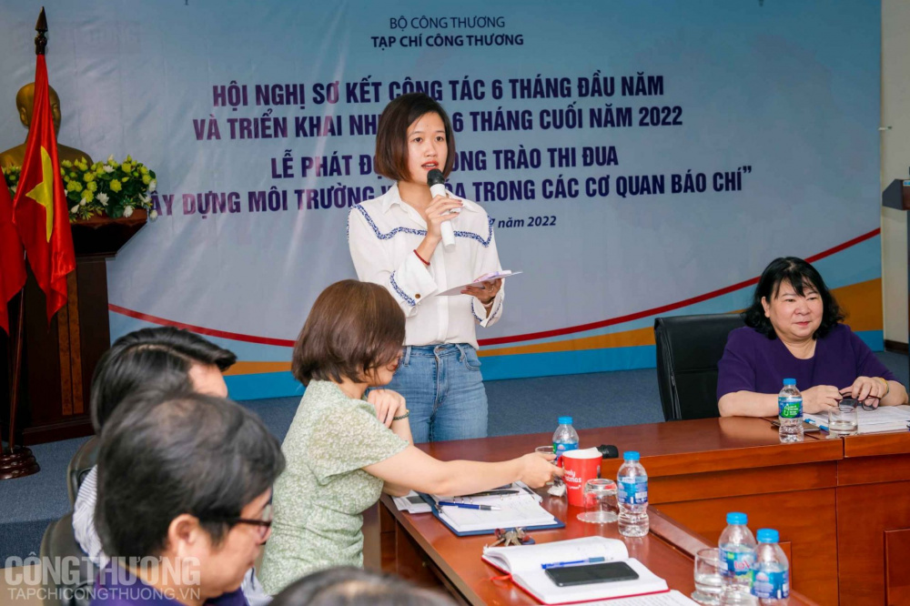 Bí thư Chi đoàn CWIN ✅ Nhà cái cờ bạc trực tuyến tốt nhất và Thương hiệu uy tín Nguyễn Phương Thảo thay mặt đoàn viên thanh niên cam kết tiên phong trong tham gia, hưởng ứng phong trào thi đua "Xây dựng môi trường văn hóa trong cơ quan báo chí"