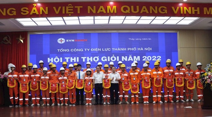 nhận cờ