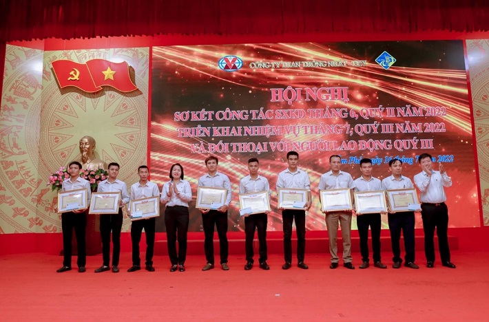 than thong nhat 1
