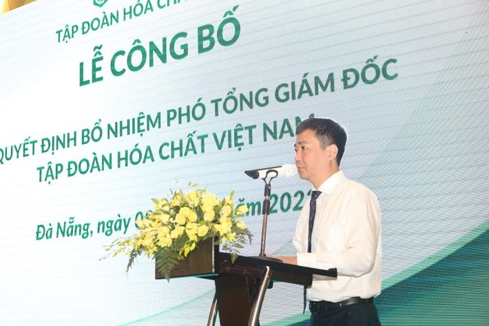 ong hoang