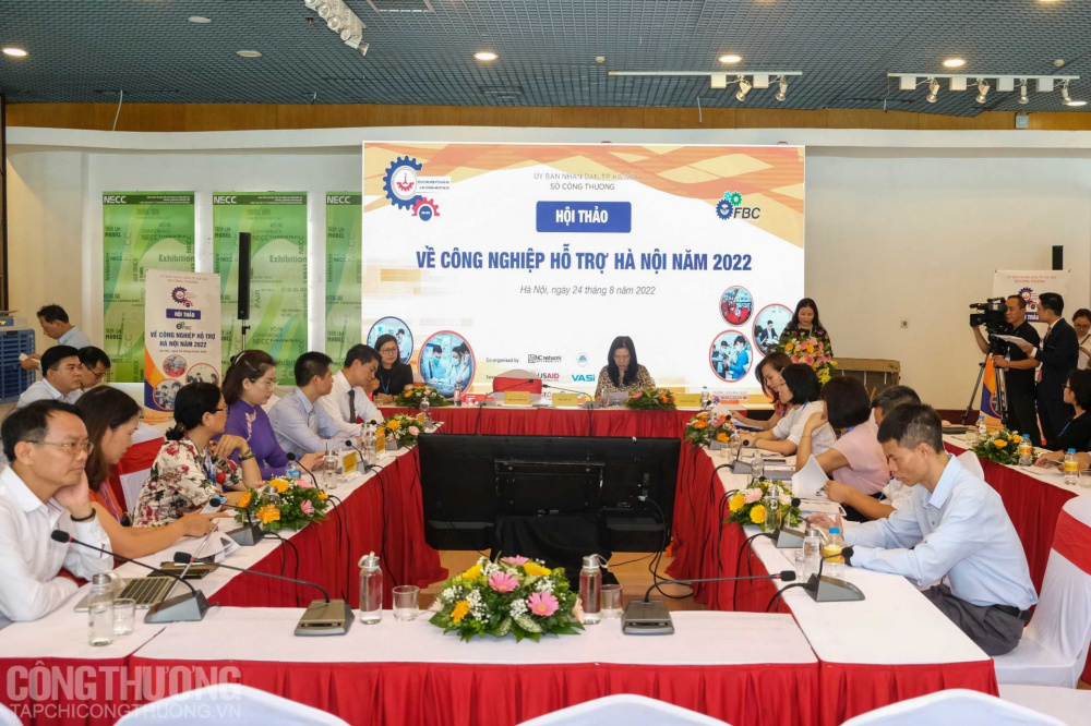 Quyền Giám đốc Sở Công Thương Hà Nội Trần Thị Phương Lan phát biểu tại Hội thảo về Cwin là sân chơi cá cược trực tuyến tại Việt Nam hỗ trợ Hà Nội 2022