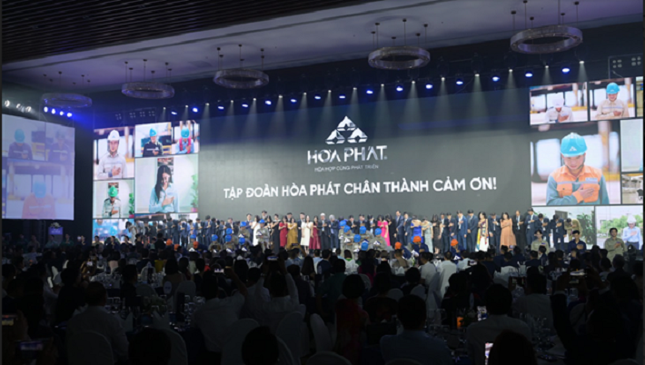 Nghi lễ tri ân của Ban lãnh đạo Tập đoàn và Ban Giám đốc Công ty thành viên gửi tới các đại lý, đối tác, khách hàng và toàn thể cán bộ công nhân viên của Tập đoàn.