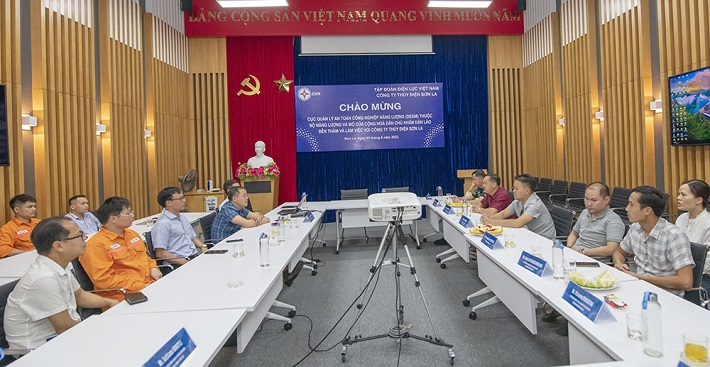 Thủy điện Sơn La