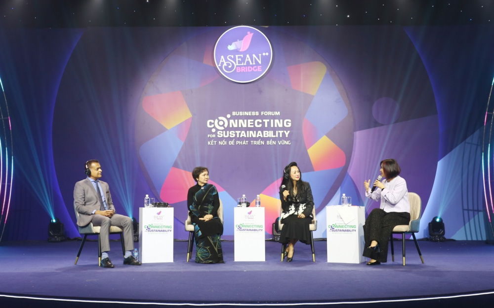 Chia sẻ tại Nhịp cầu ASEAN