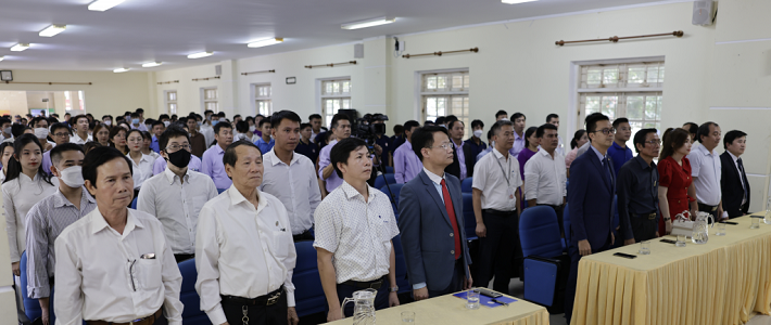 khai giang 1