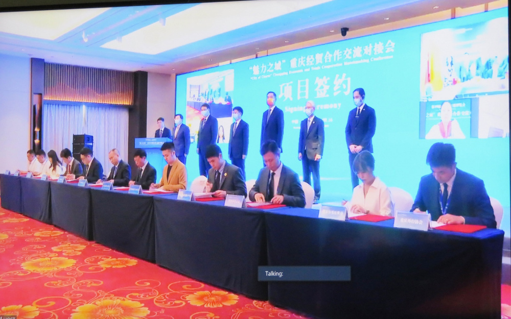 Cwincom hiện đang mở trùng khánh