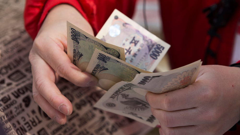 Đồng Yên Nhật mất giá nhanh
