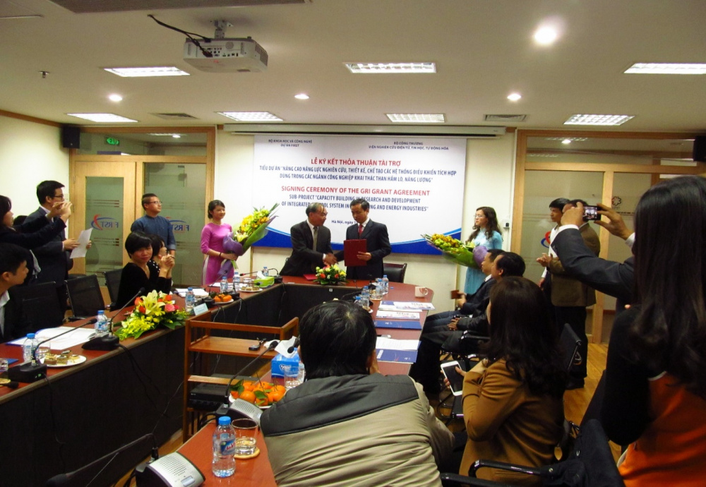 Viện Nghiên cứu Điện tử, Tin học, Tự động hóa