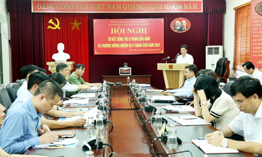 xây dựng hạ tầng các KCN