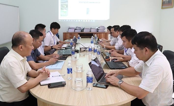 Buổi làm việc giữa EVN và Công ty Cổ phần Đầu tư Nước sạch Sông Đà 