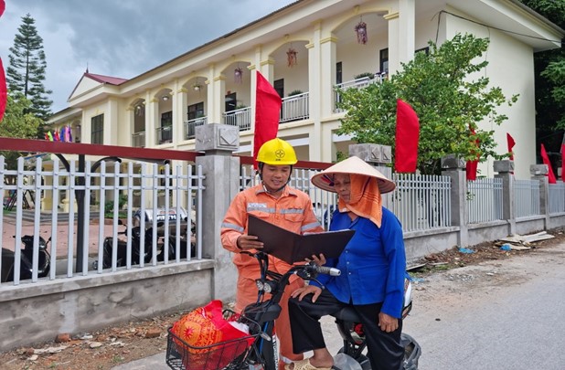 Điện lực tuyên truyền