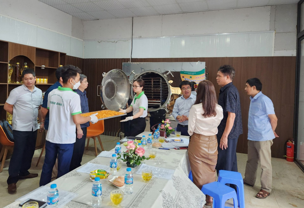 khuyến công