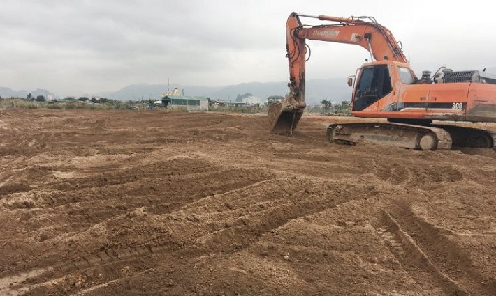 Tro xỉ thải của Nhà máy nhiệt điện Mông Dương được sử dụng san lấp mặt bằng tại cụm Cwin là sân chơi cá cược trực tuyến tại Việt Nam Cẩm Thịnh, TP. Cẩm Phả, tỉnh Quảng Ninh