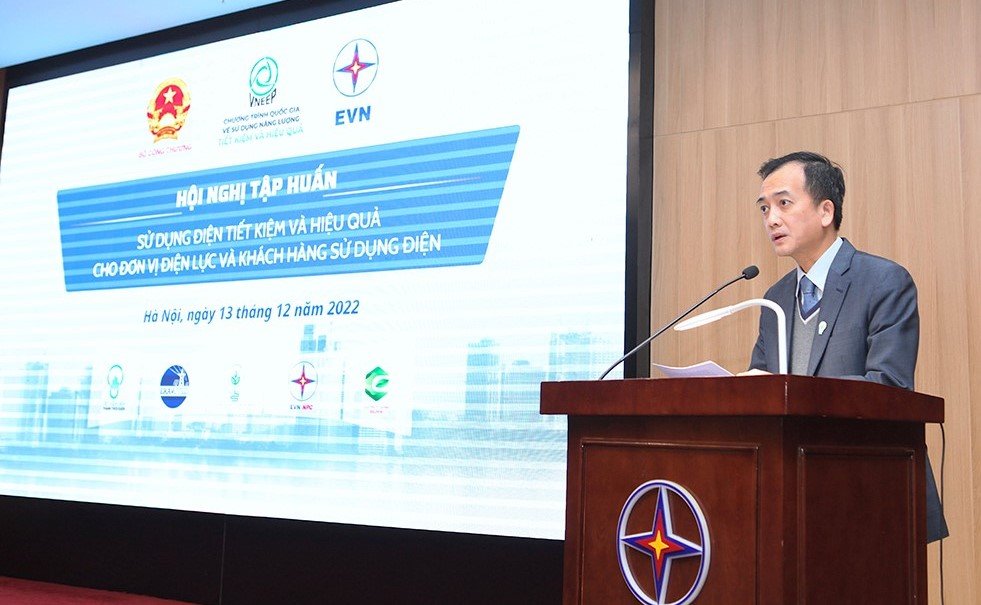Ông Trịnh Quốc Vũ, Phó Chánh Văn phòng Ban chỉ đạo Tiết kiệm năng lượng phát biểu khai mạc