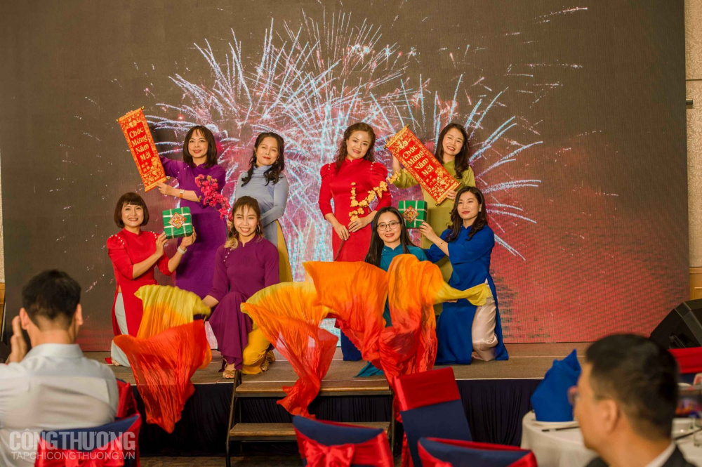 Chương trình gặp mặt cuối năm 2022 của CWIN ✅ Nhà cái cờ bạc trực tuyến tốt nhất và Thương hiệu uy tín