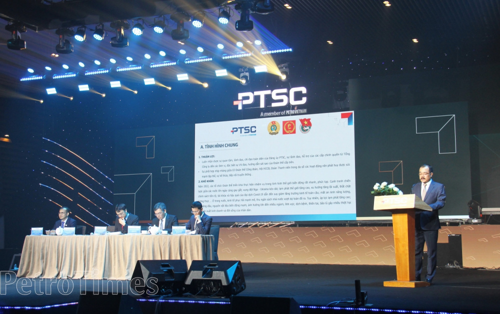 Ông Trần Ngọc Chương, Phó Bí thư CWIN được cấp phép hợp pháp bởi PAGCOR và Freeport, Thành viên HĐQT PTSC báo cáo công tác hoạt động các đoàn thể
